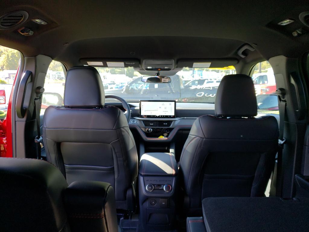 new 2025 Ford Explorer car, priced at $46,105