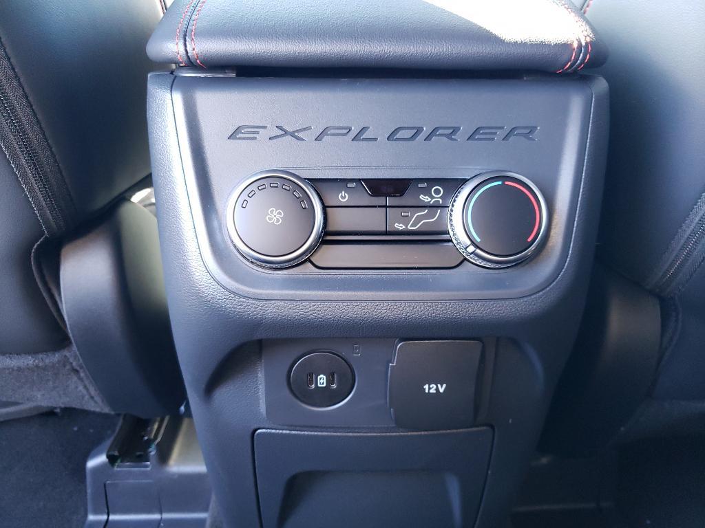 new 2025 Ford Explorer car, priced at $46,105