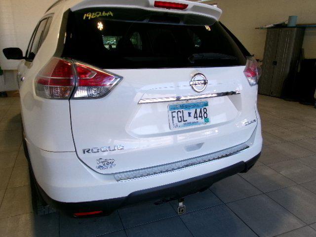 used 2015 Nissan Rogue car, priced at $12,880