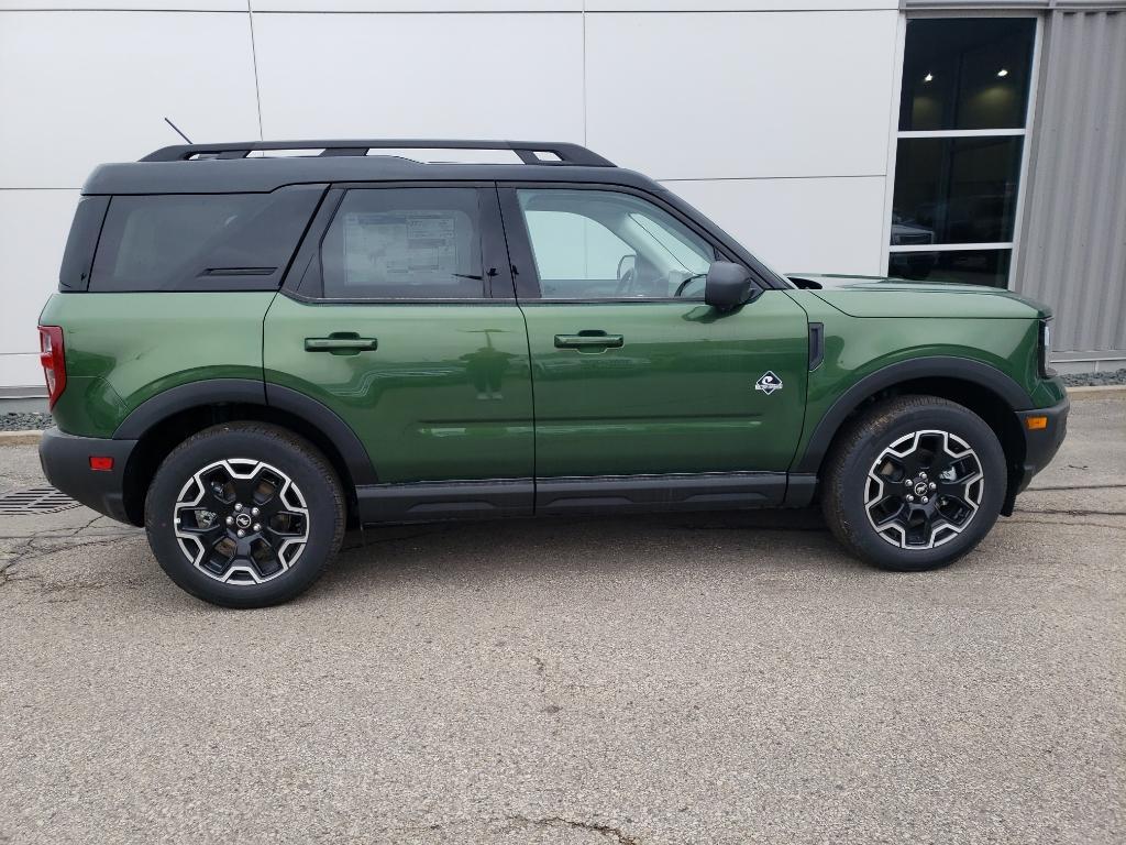 new 2025 Ford Bronco Sport car, priced at $38,162