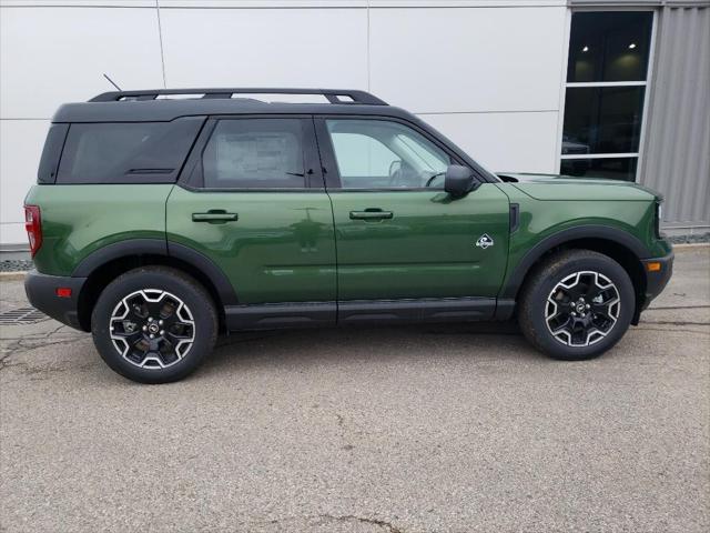 new 2025 Ford Bronco Sport car, priced at $37,176