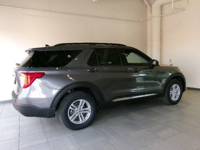 new 2024 Ford Explorer car, priced at $45,385