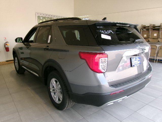 new 2024 Ford Explorer car, priced at $45,385