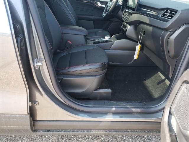 new 2025 Ford Escape car, priced at $33,925
