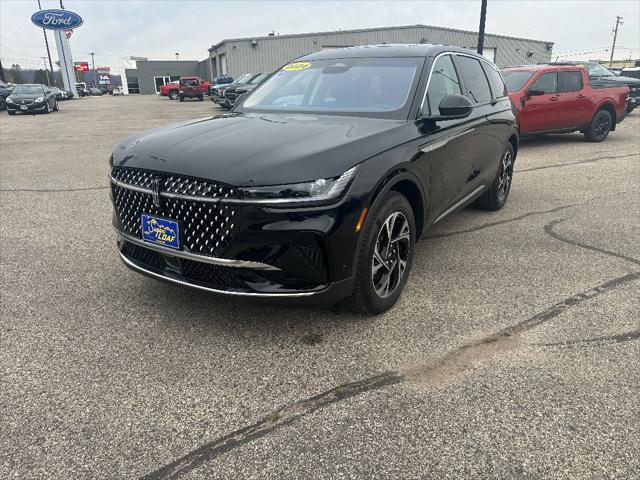 used 2024 Lincoln Nautilus car, priced at $45,995
