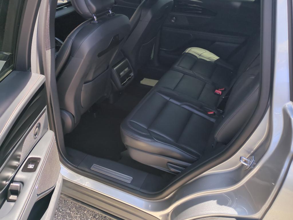 used 2024 Lincoln Nautilus car, priced at $46,995