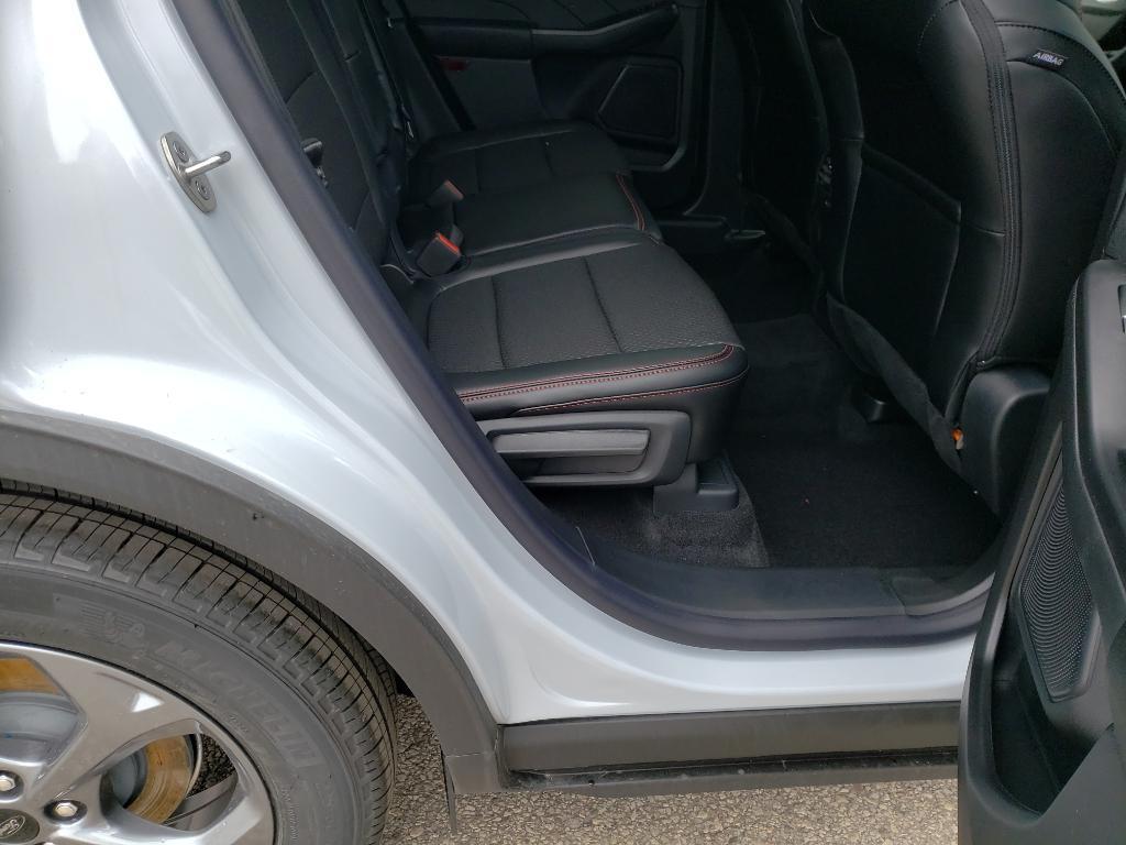 new 2025 Ford Escape car, priced at $30,499