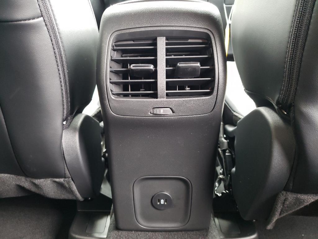 new 2025 Ford Escape car, priced at $30,499