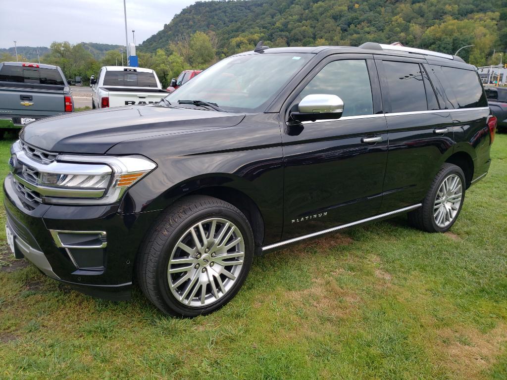 used 2024 Ford Expedition car, priced at $64,995
