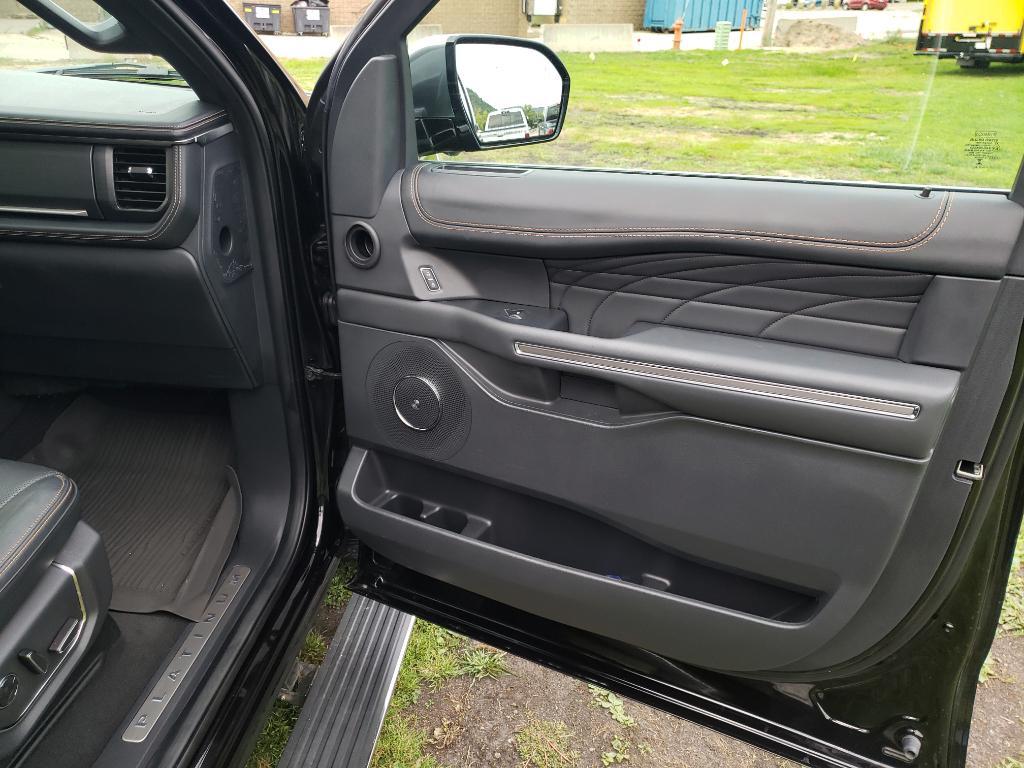 used 2024 Ford Expedition car, priced at $64,995