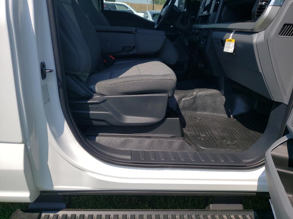 new 2025 Ford F-350 car, priced at $50,299