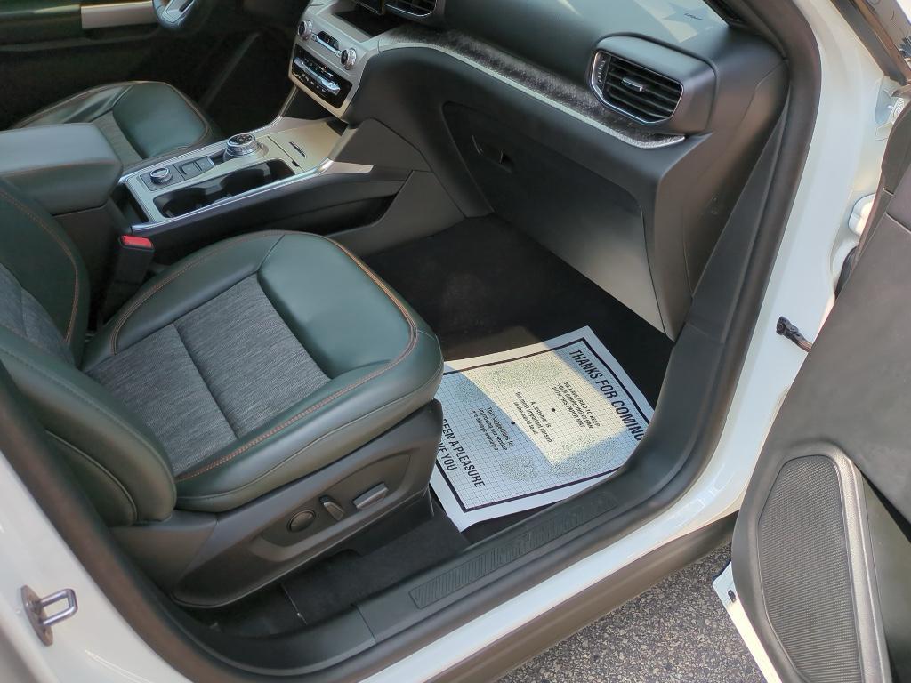 used 2023 Ford Explorer car, priced at $35,995