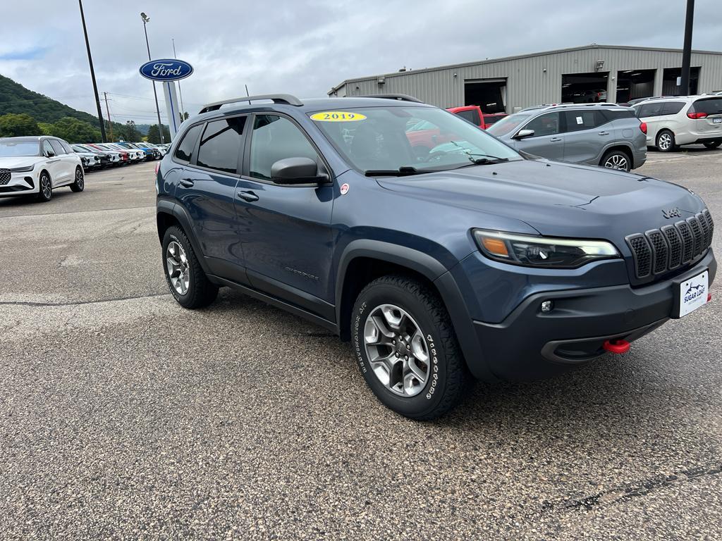 used 2019 Jeep Cherokee car, priced at $18,500