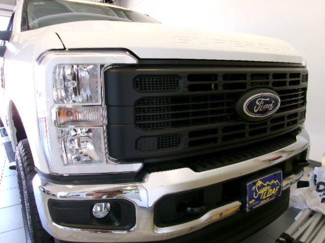 new 2024 Ford F-350 car, priced at $58,200