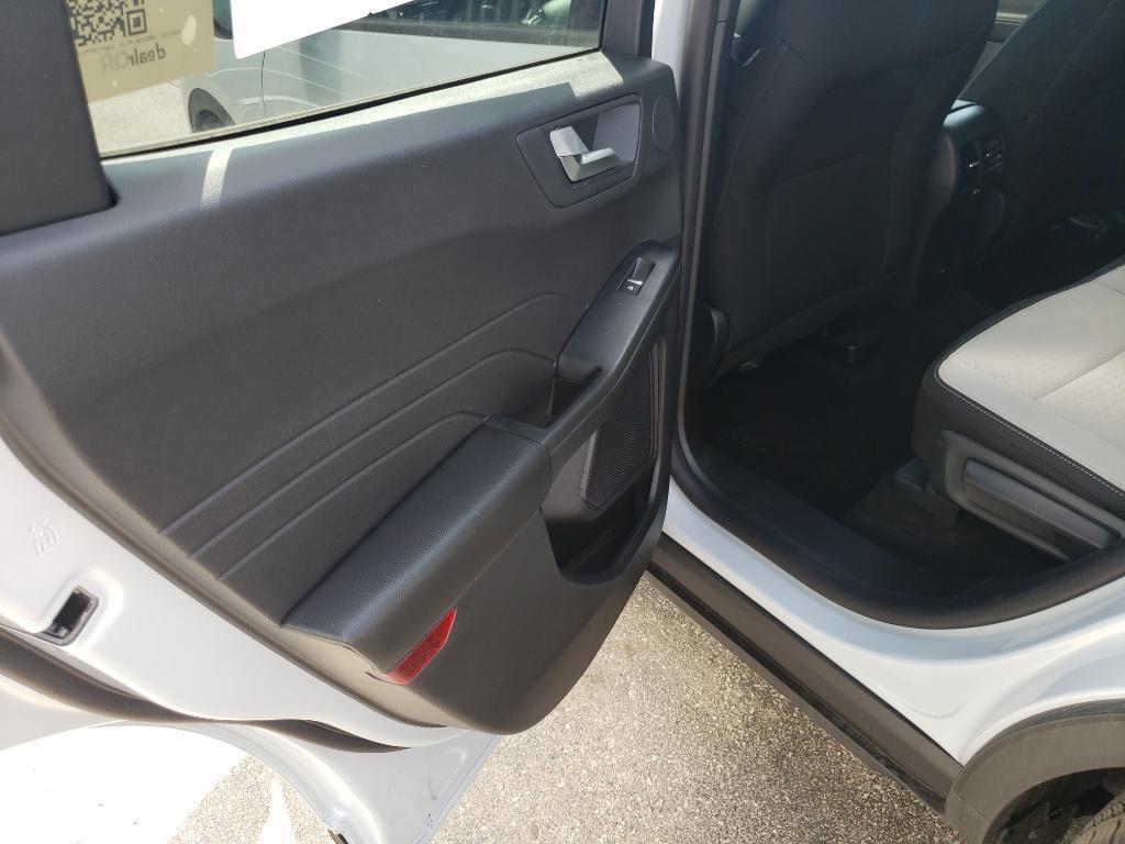 new 2025 Ford Escape car, priced at $33,015