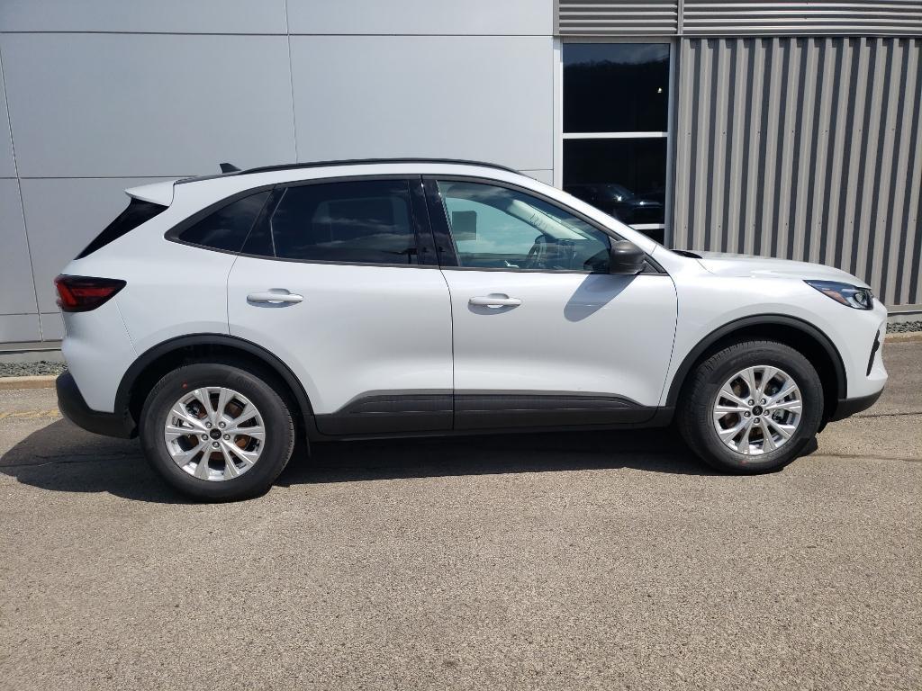 new 2025 Ford Escape car, priced at $33,015