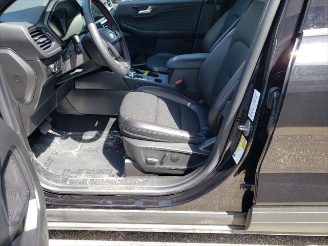 new 2025 Ford Escape car, priced at $30,715