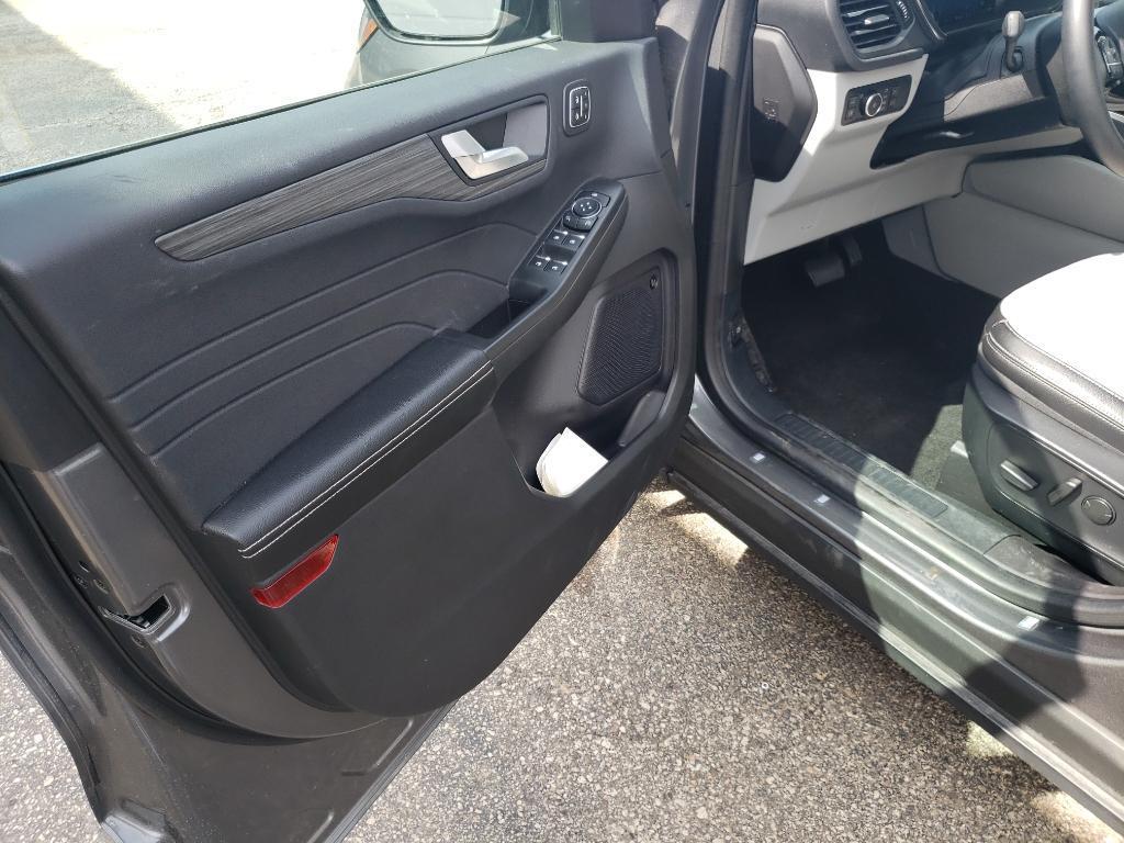 used 2024 Ford Escape PHEV car, priced at $24,495