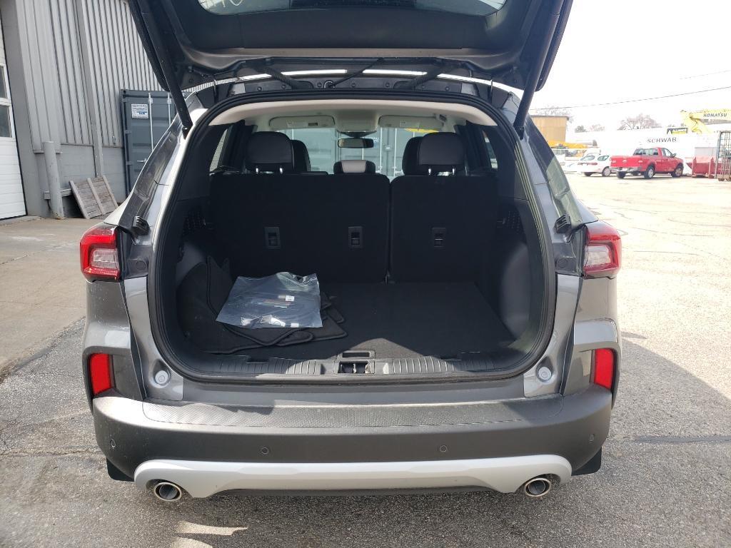 used 2024 Ford Escape PHEV car, priced at $24,495