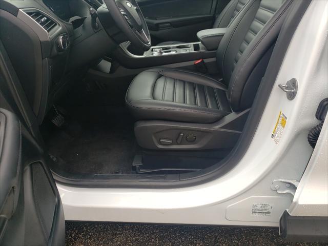 used 2024 Ford Edge car, priced at $29,995