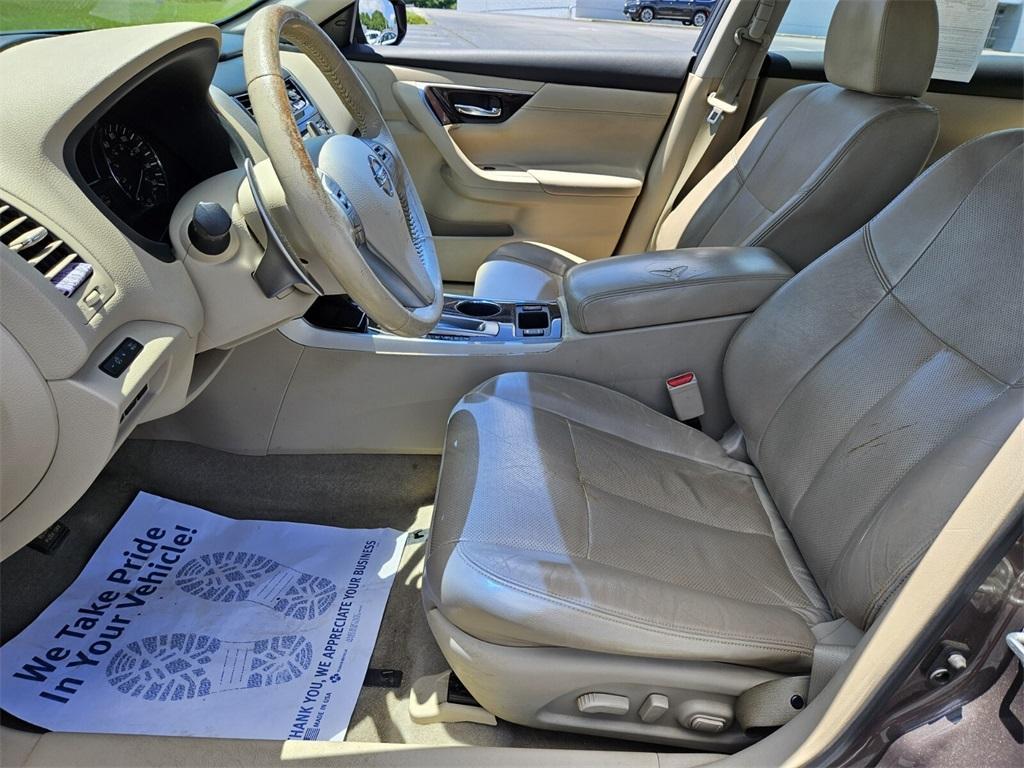 used 2014 Nissan Altima car, priced at $5,999