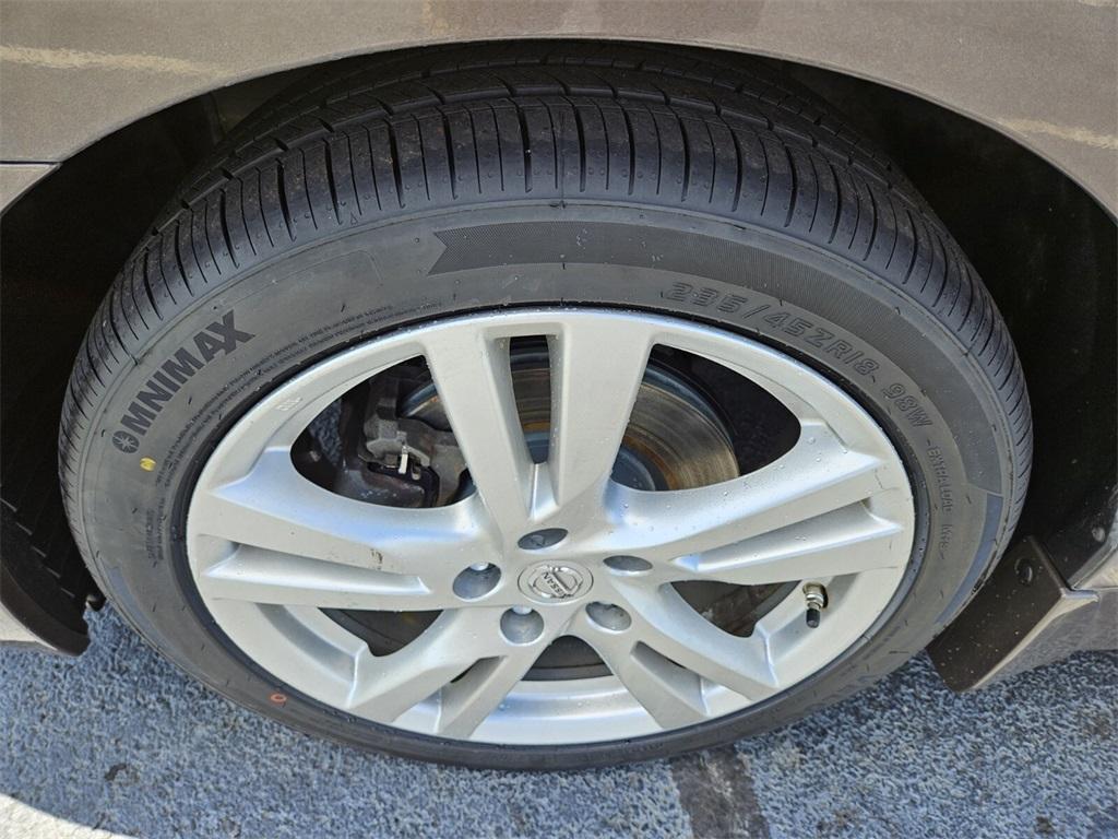 used 2014 Nissan Altima car, priced at $5,999