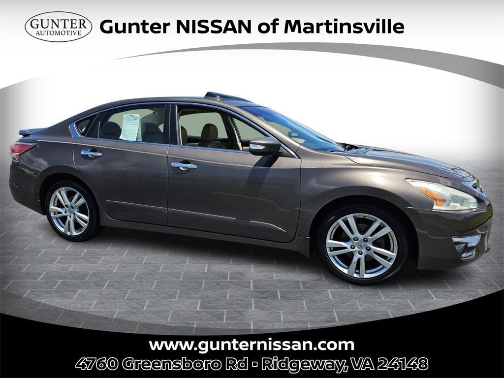 used 2014 Nissan Altima car, priced at $5,999