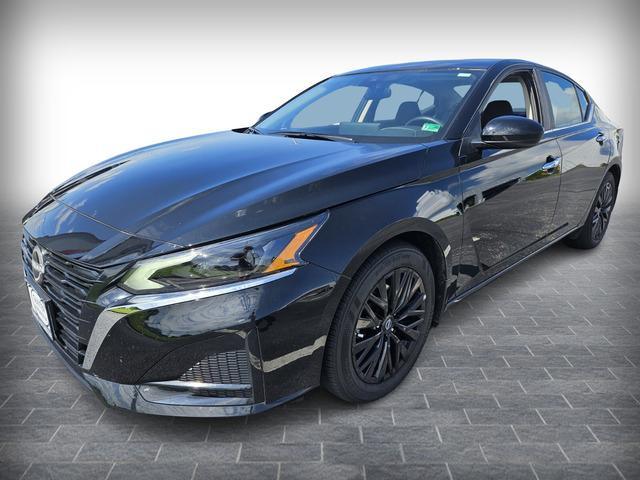 used 2025 Nissan Altima car, priced at $24,100