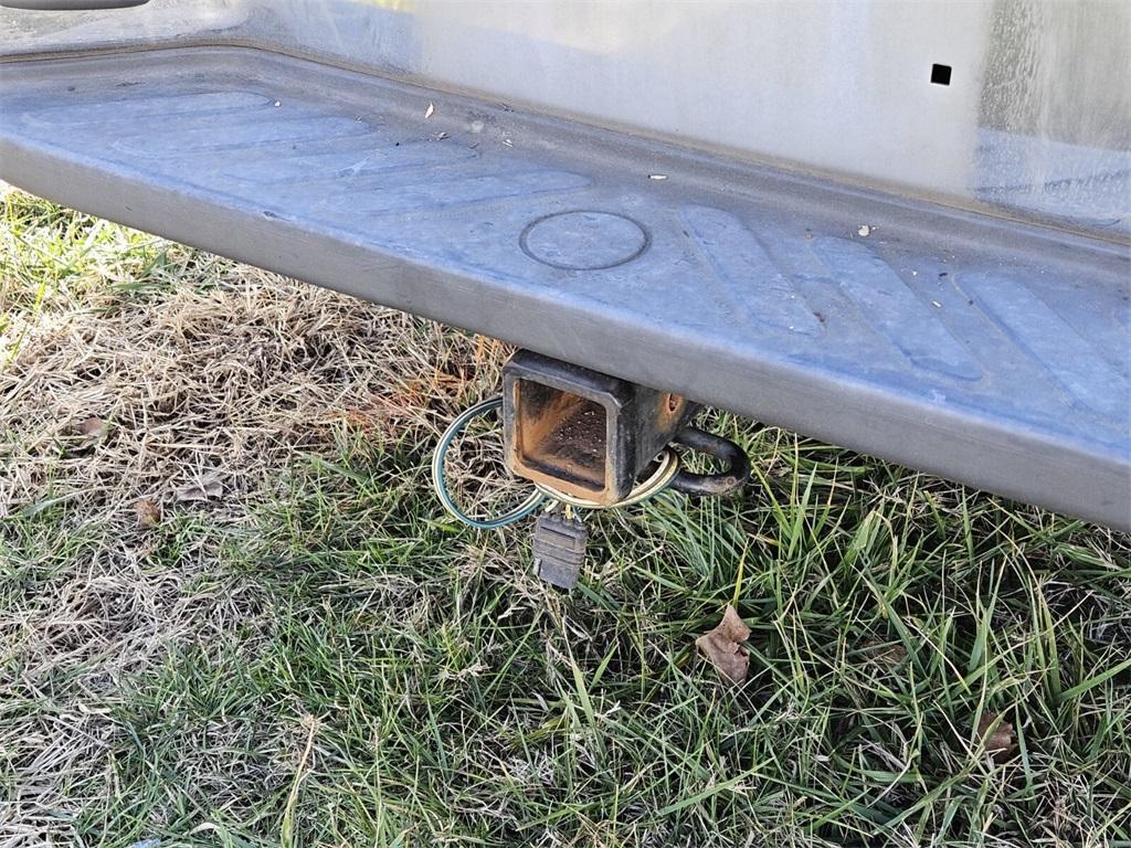 used 2006 Nissan Frontier car, priced at $5,999