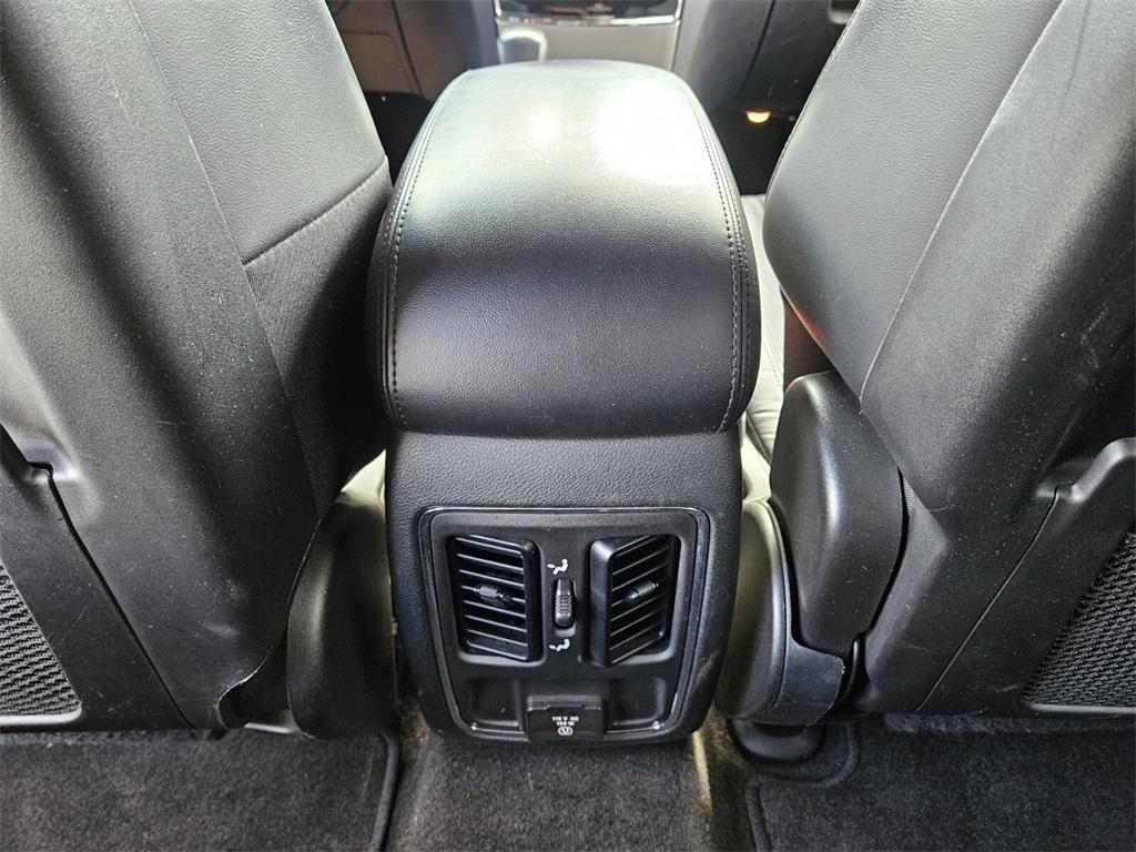 used 2022 Jeep Grand Cherokee WK car, priced at $27,888