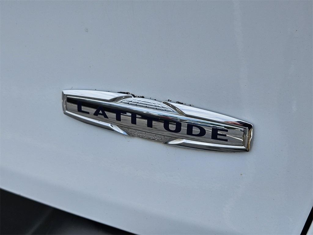 used 2016 Jeep Cherokee car, priced at $9,777