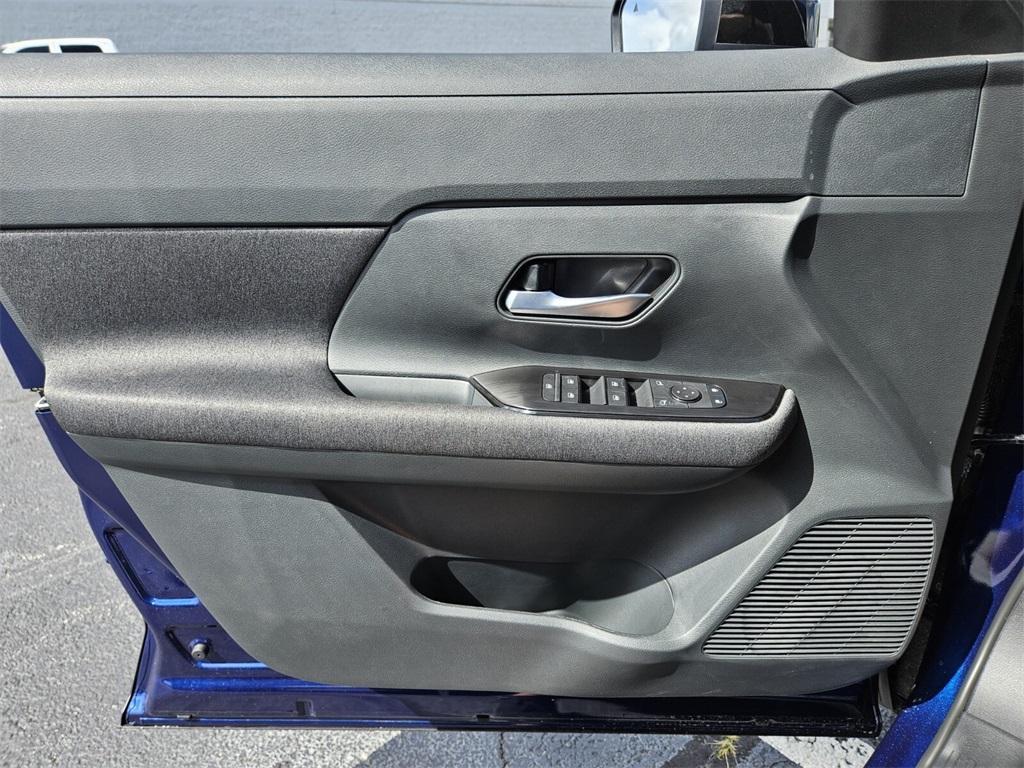 new 2026 Nissan Kicks car, priced at $28,075