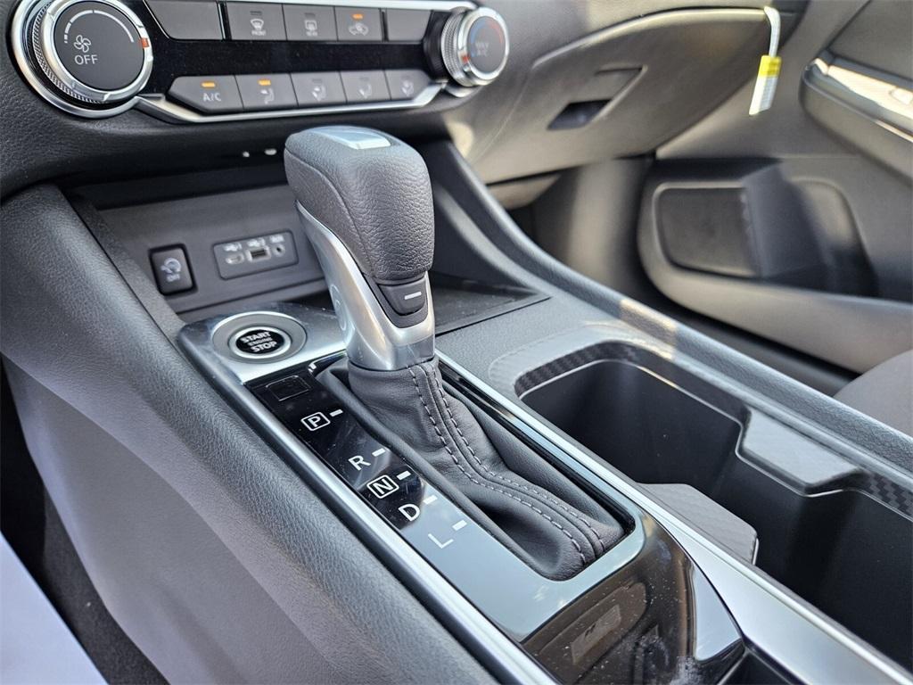 new 2025 Nissan Sentra car, priced at $24,245