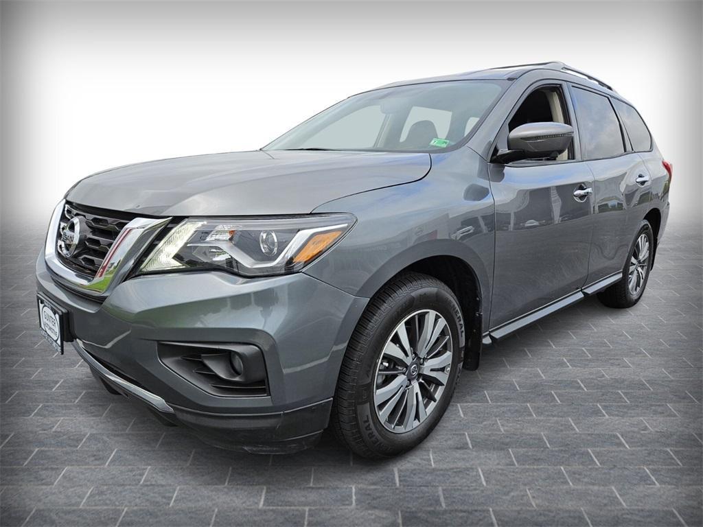 used 2020 Nissan Pathfinder car, priced at $23,369