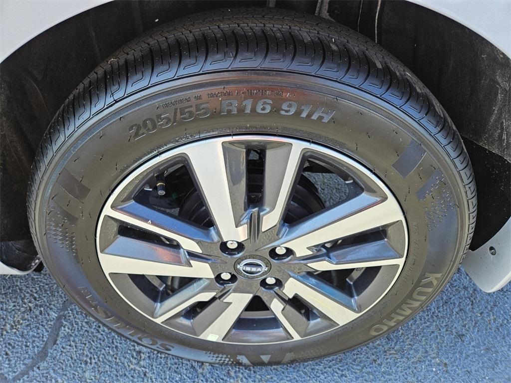 new 2025 Nissan Versa car, priced at $22,295