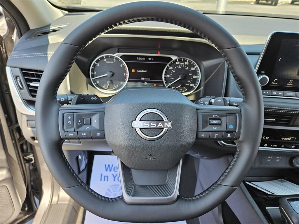 new 2025 Nissan Rogue car, priced at $35,385
