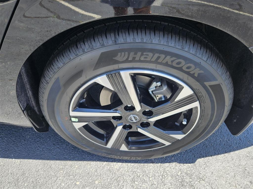 new 2025 Nissan Sentra car, priced at $24,915
