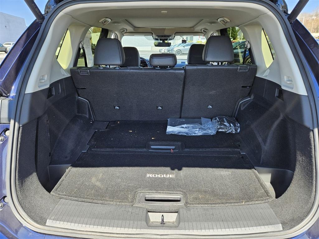 used 2024 Nissan Rogue car, priced at $33,603