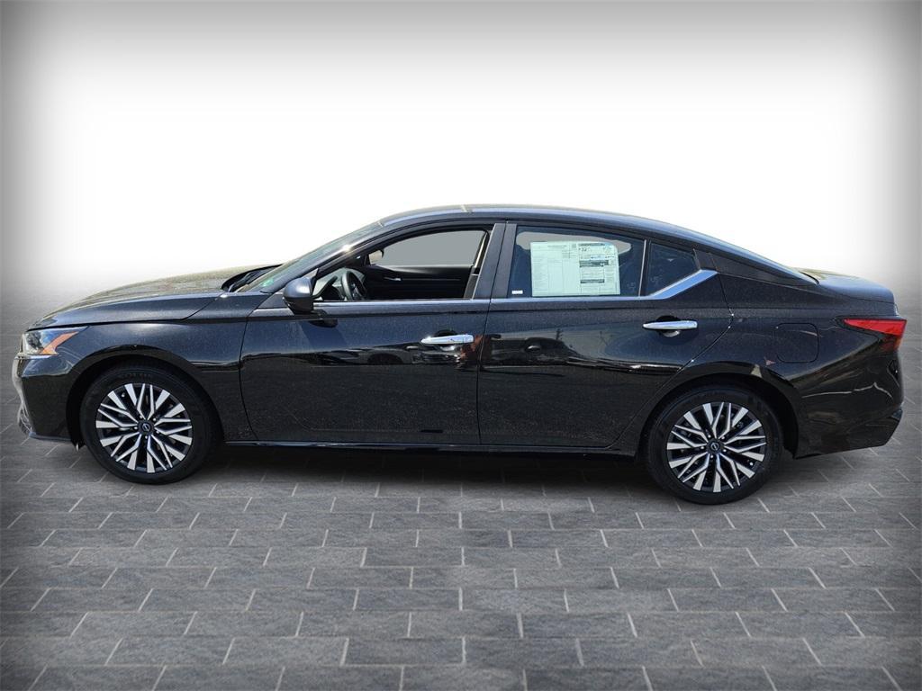 new 2025 Nissan Altima car, priced at $27,943