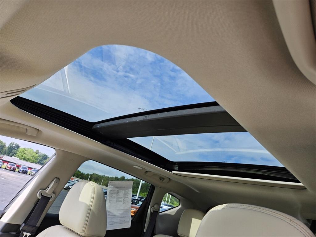 used 2022 Nissan Murano car, priced at $29,998