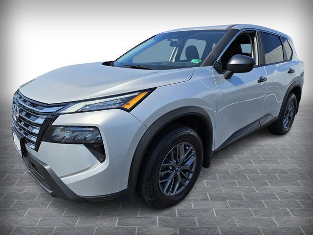 used 2025 Nissan Rogue car, priced at $28,336