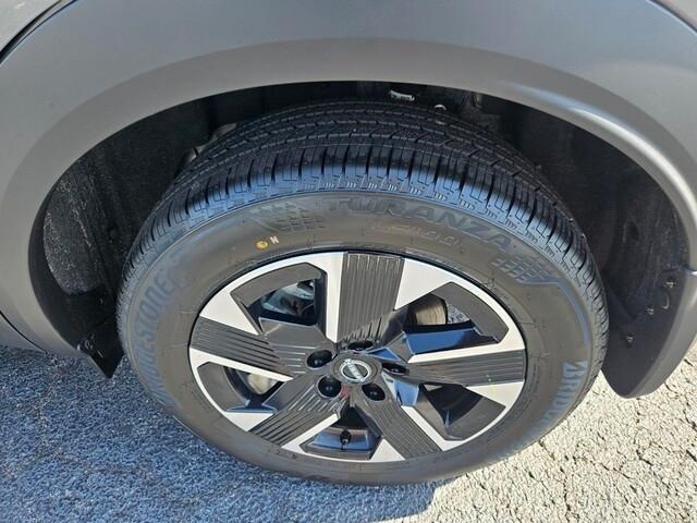 new 2026 Nissan Kicks car, priced at $28,425