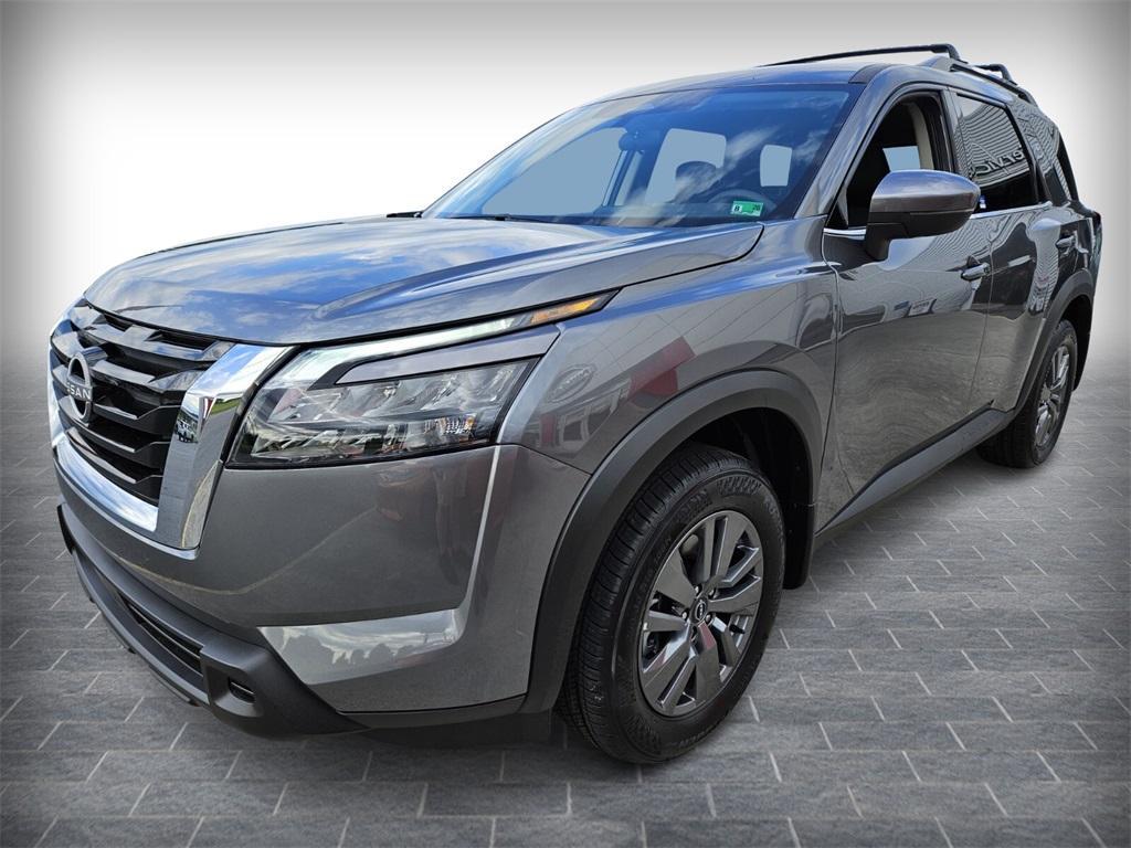 new 2025 Nissan Pathfinder car, priced at $41,775