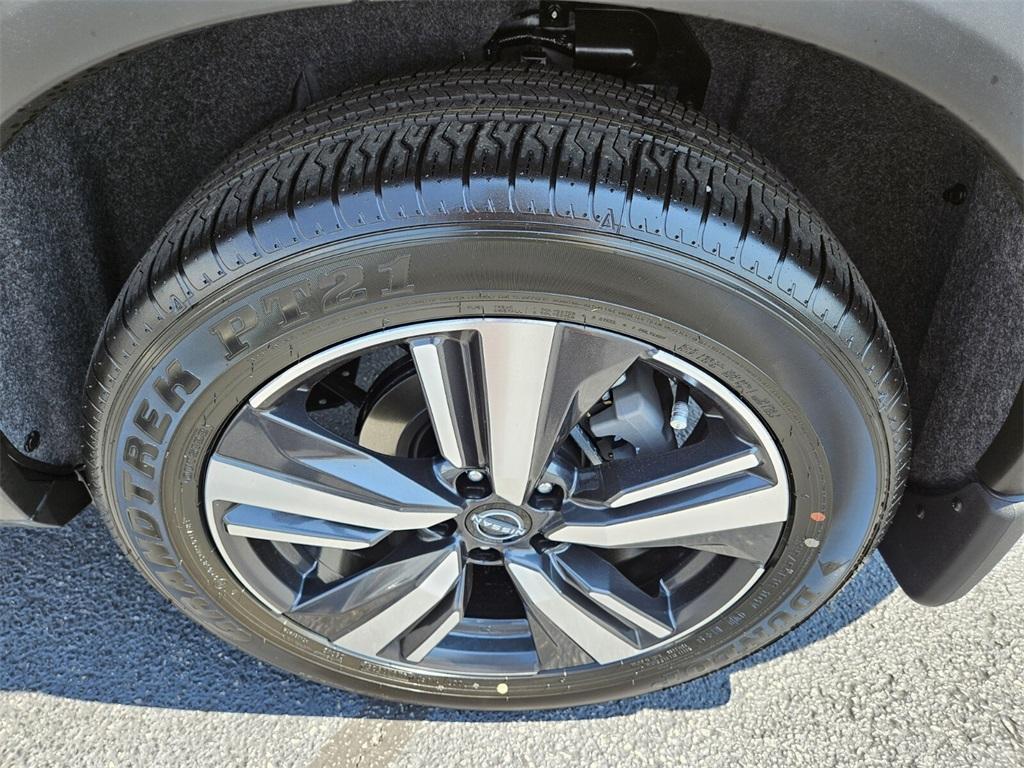 new 2025 Nissan Rogue car, priced at $39,775