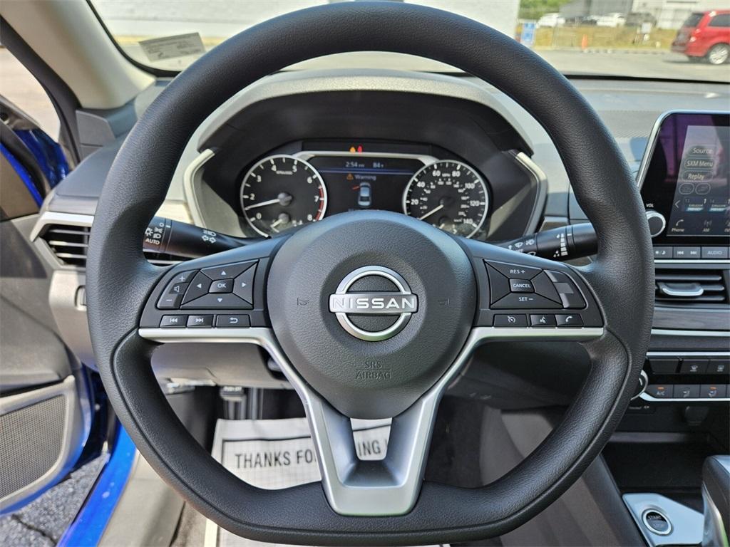 new 2025 Nissan Altima car, priced at $28,437