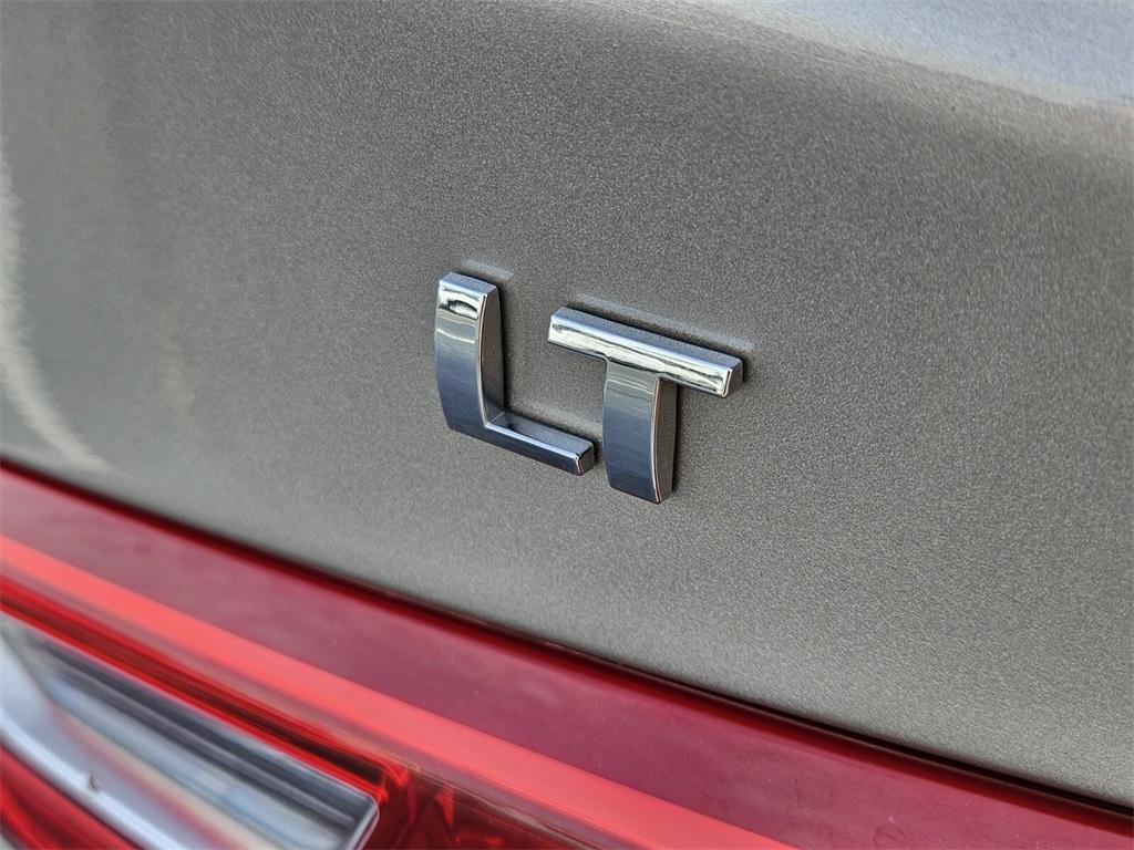 used 2023 Chevrolet Malibu car, priced at $18,999