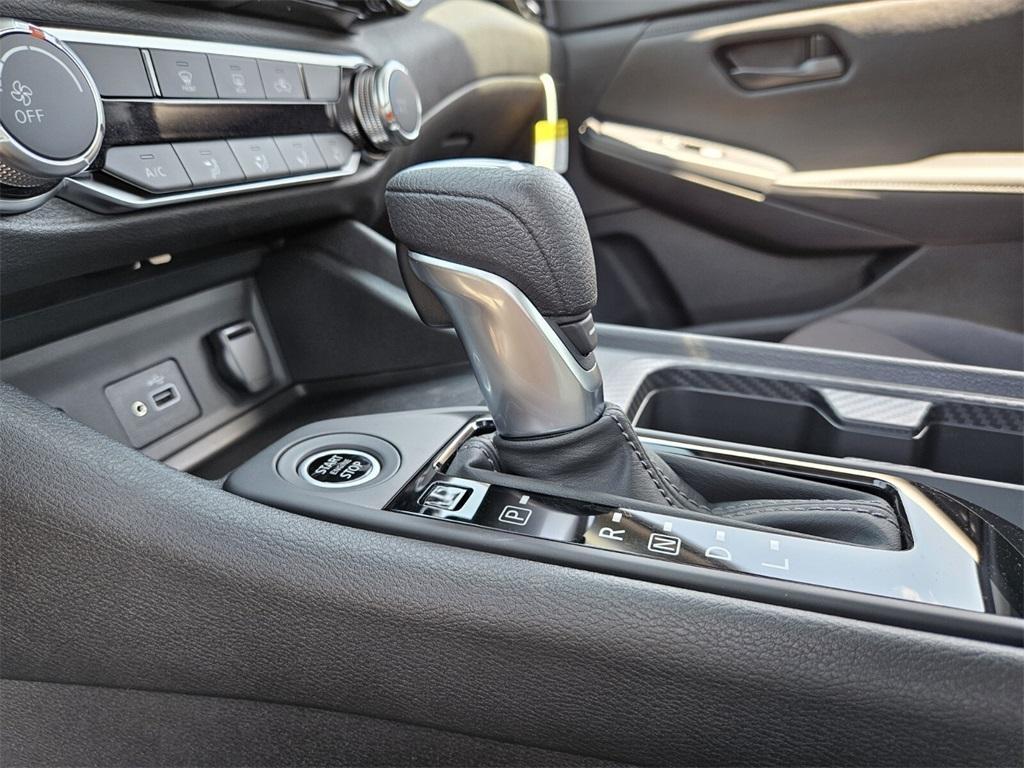 new 2025 Nissan Sentra car, priced at $23,425