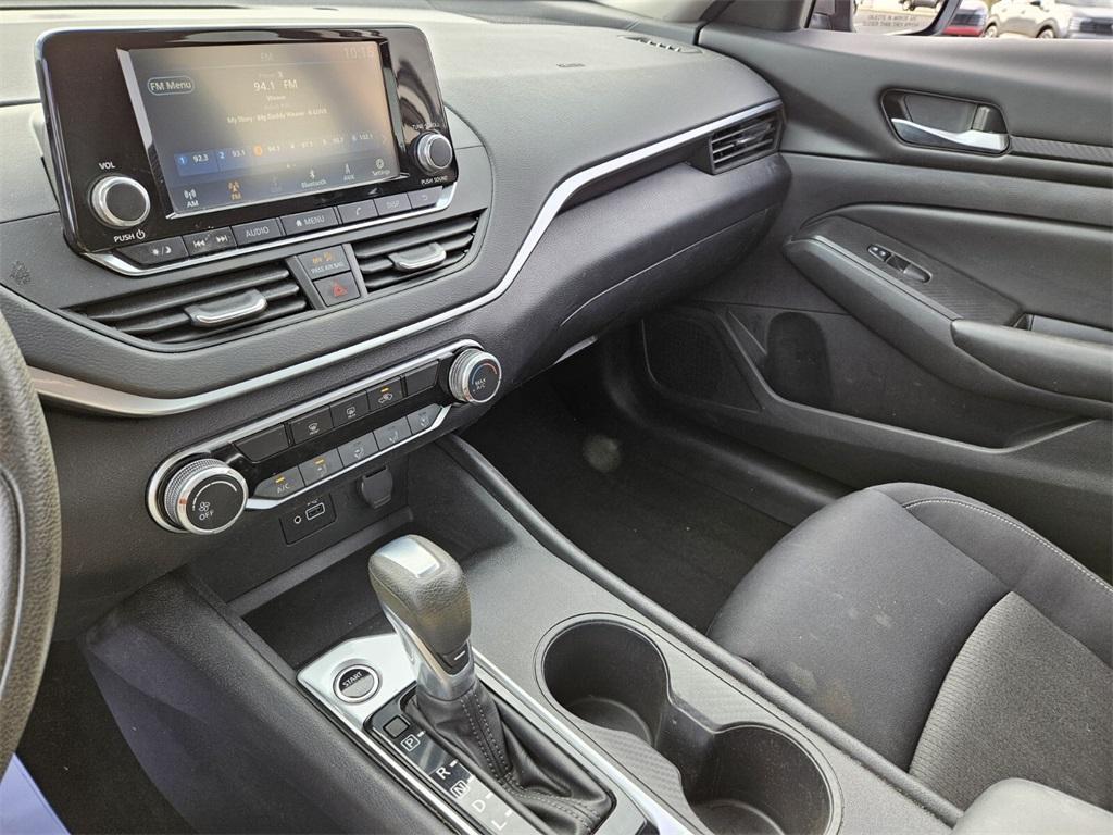 used 2022 Nissan Altima car, priced at $17,079
