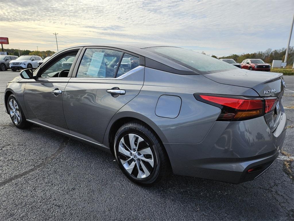used 2022 Nissan Altima car, priced at $17,079
