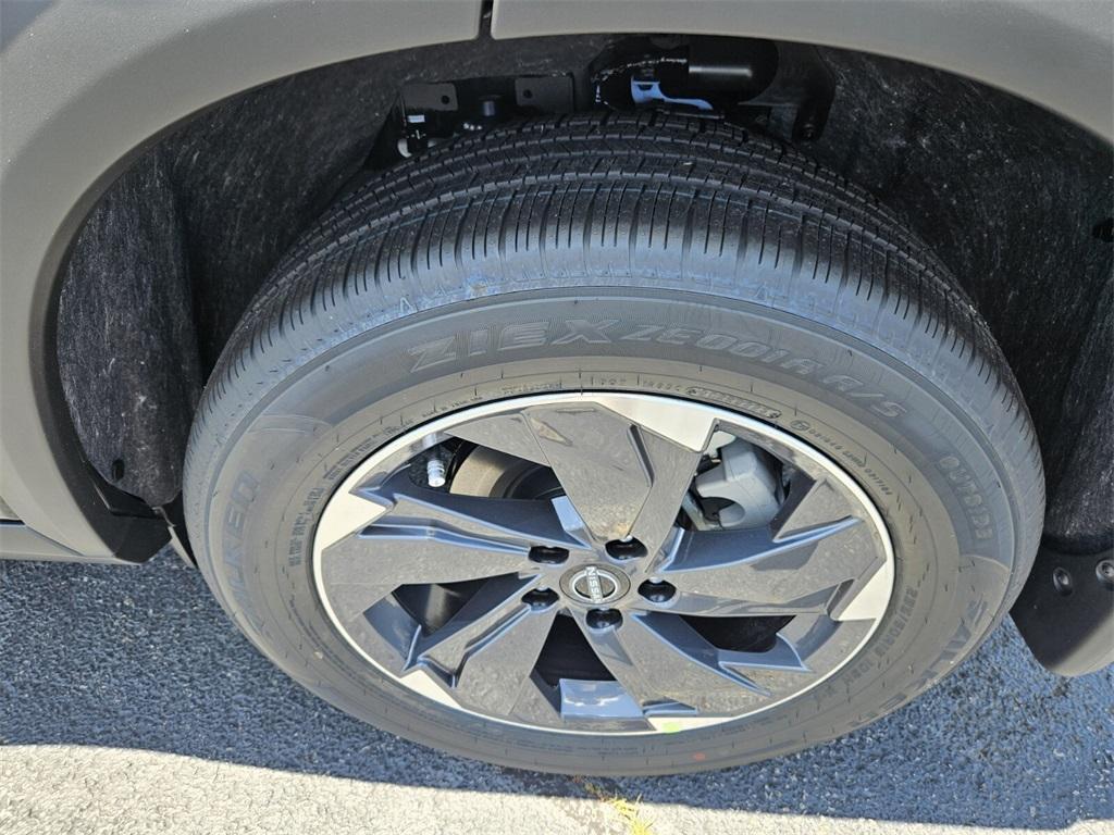 new 2025 Nissan Rogue car, priced at $31,985